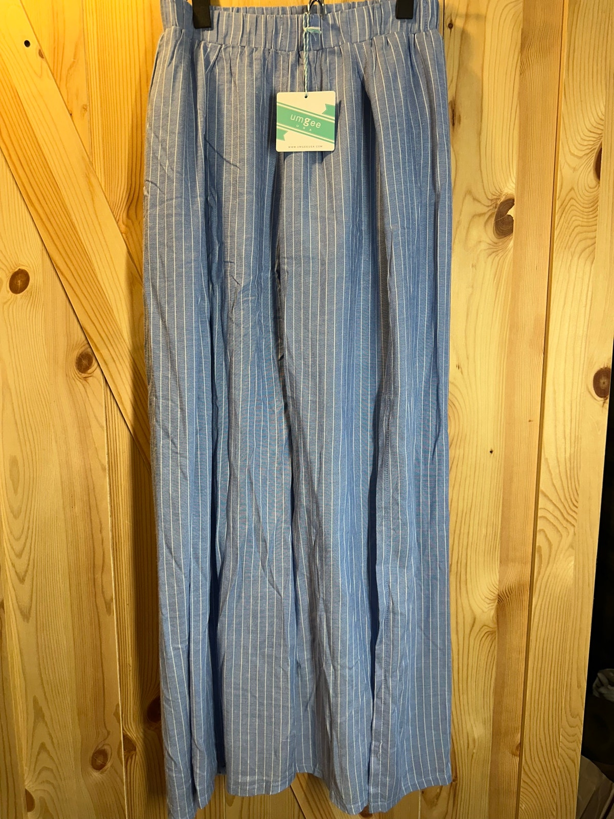 Umgee Nwt Blue & White Striped Wide Leg Pants W/ Built-In Shorts - Size M